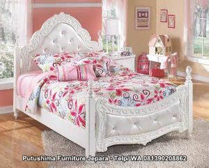 Tempat Tidur Ukir Putri Ratu Putushima Furniture Jepara