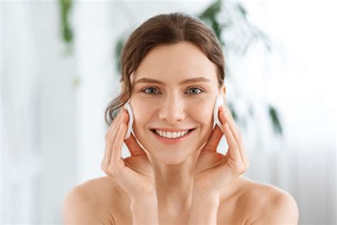 9 Skin Rejuvenation Treatments To Make You Look Younger Hooshout