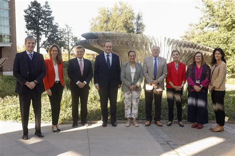 Noticias UANDES realiza despedida a los académicos de la Facultad de