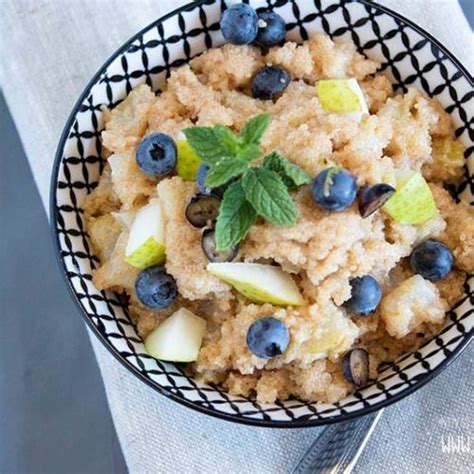 Amaranth Porridge Mit Birnen Und N Ssen Ein Gesunder Fr Hst Cksbrei