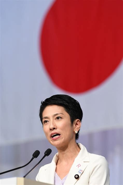 民進党：新代表に蓮舫氏 1回目投票で決定 写真特集615 毎日新聞