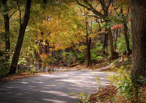 Colors of Fall Pere Marquette State Park Photograph by Mary Lynn ...