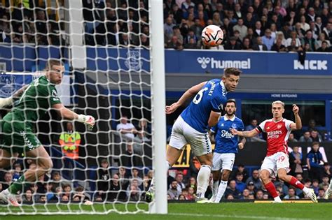 Trossard Strikes As Arsenal End Everton Curse World Sports Ahram