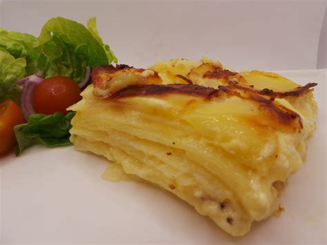 Dauphinoise Potatoes 7, 12 - Lovin Catering