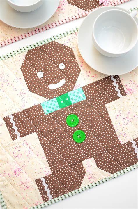 Gingerbread Man Placemat Tutorial Pattern Add On Ellis Higgs