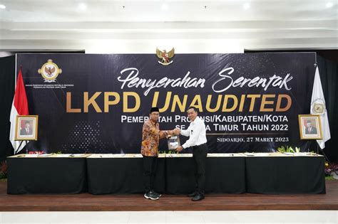 LKPD Unaudited Tahun 2022 Diserahkan Ke BPK Bupati Gus Muhdlor