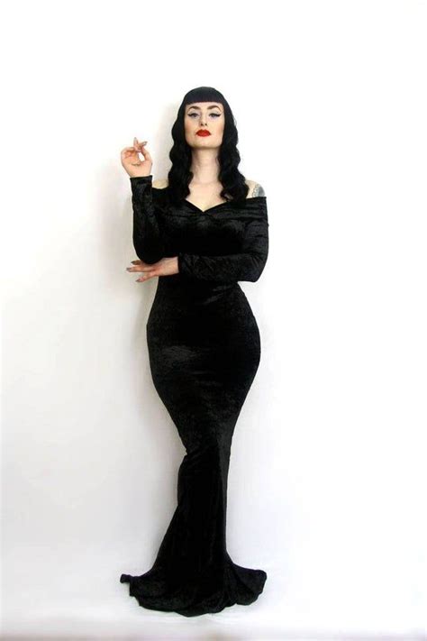 Pin On Morticia