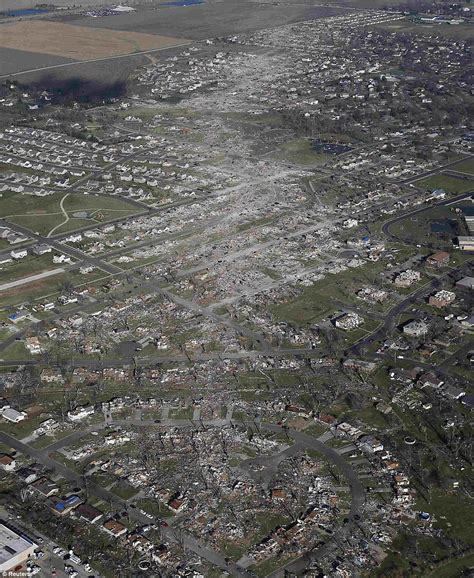 Washington, Illinois tornado: Aerial photos show incredible scale of ...