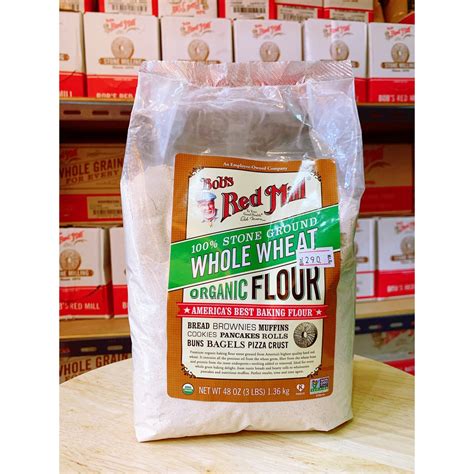 Bob s red mill Organic Whole wheat flour 1 3kg ออรกานคแปงโฮตวท