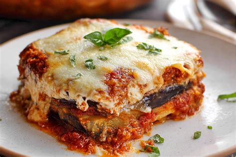 keto eggplant lasagna easy  carb recipe  ricotta meat sauce