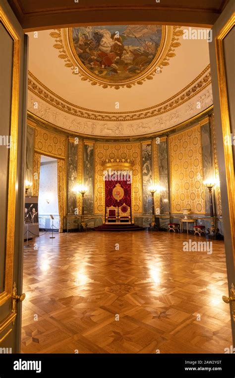 La Salle Du Trône Les Salles De Réception Royale Le Palais