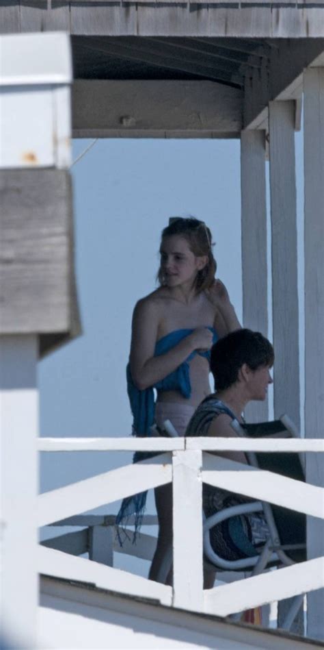 Emma Watson Nipple Slips And Other Sexy Paparazzi Pictures Porn Pictures Xxx Photos Sex Images