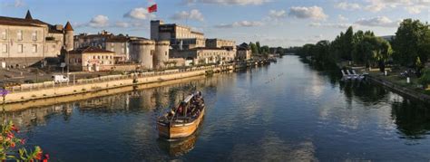 Visiter La Ville De Cognac Et Sa Région Que Voir Et Que Faire