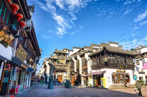 Tunxi Old Street Popular Commercial Street In Huangshan City