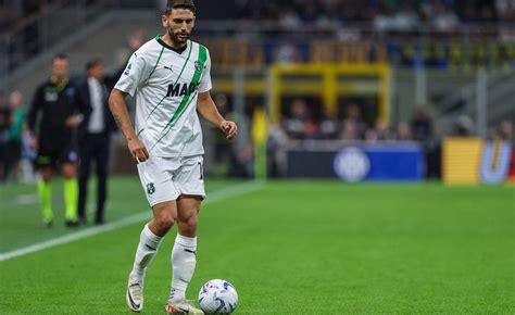 Sassuolo Berardi Torna In Campo Sette Mesi Dopo L Infortunio Al