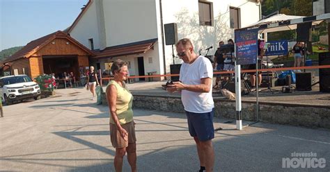 Goveja Juha Se S Srcem Kuha Foto Slovenske Novice