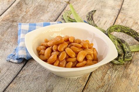 Premium Photo White Baked Bean In Tomato Sauce