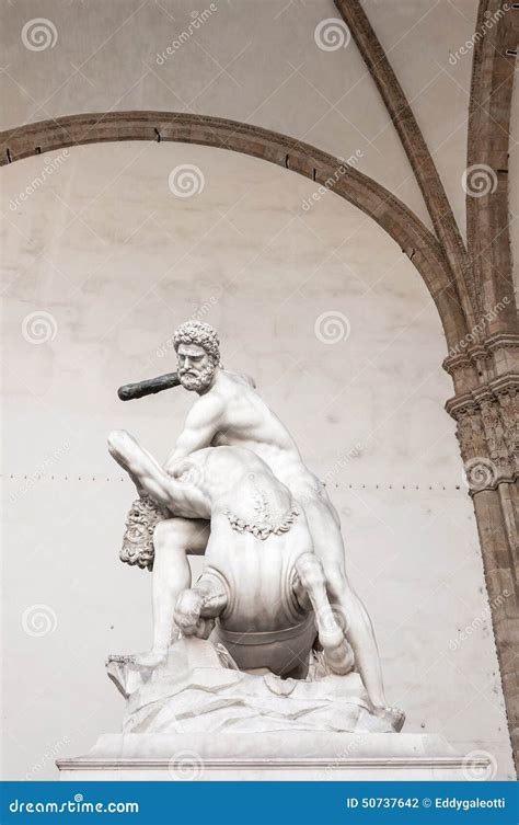 H Rcules Que Bate La Estatua De Nessus Del Centauro En Florencia