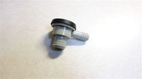 Buy Jeep Dodge Chrysler Caravan Brake Booster Check Valve Vacuum 4723391 Oem A164 In Clearwater