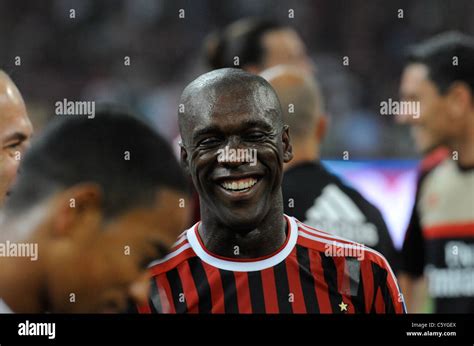 Clarence Seedorf Celebration Hi Res Stock Photography And Images Alamy