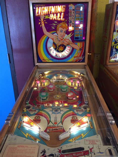 A Plethora Of Vintage Pinball Machines Cladrite Radio