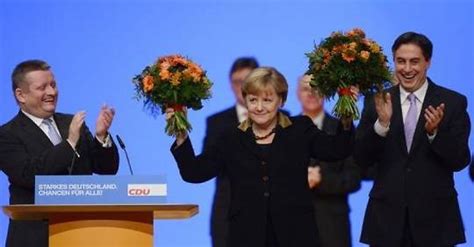 Allemagne Merkel R Lue Pr Sidente De La Cdu Avec Des Voix