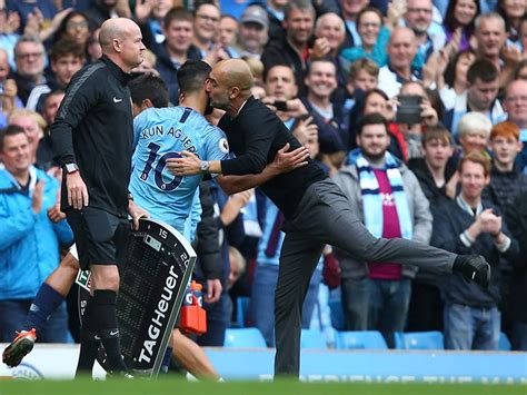 El Beso De Guardiola A Agüero Que Se Volvió Viral Tras El Hat Trick Del