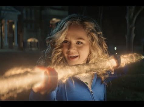 Should You Watch DC Universe The CW S Stargirl An Advance Review