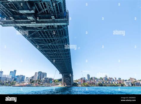 Harbour Bridge: Sydney's Iconic Landmark Stock Photo - Alamy