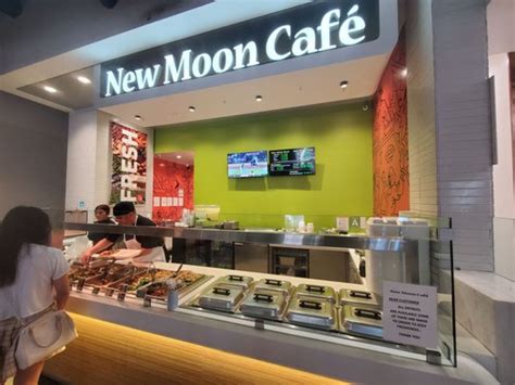 New Moon Cafe Updated January 2025 96 Photos And 141 Reviews 735 S