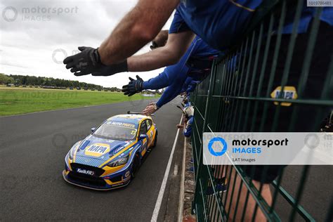 Dan Cammish Napa Racing Uk Ford Focus St Croft Circuit Motorsport