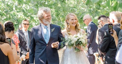 Jeff Bridges Reveals Moving Detail About Walking His Daughter Down The Aisle