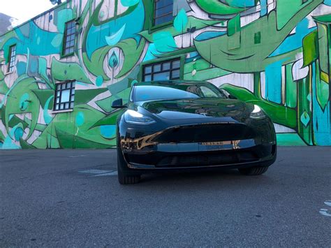 All Tesla Ride Share Company Aims To Clear The Air