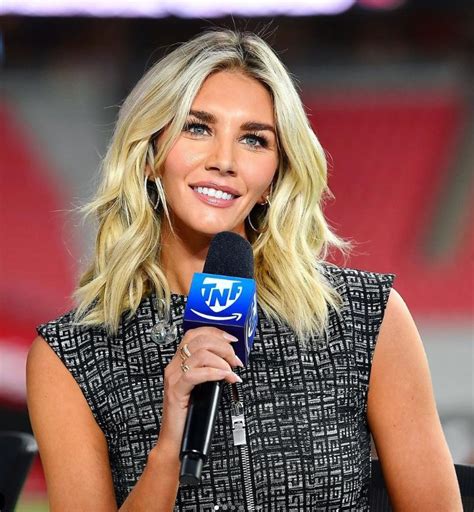 30 Beautiful ESPN Female Reporters Of All Time Hood MWR