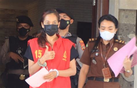 Jaksa Peneliti Berkas Perkara Dugaan Korupsi Masker Lengkap