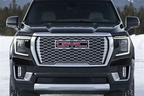 2021 Gmc Yukon Denali Rolls Out On 30s Video Gm Authority