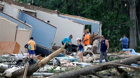 Une Tornade Endommage L Usine Pfizer En Caroline Du Nord Alors Que La