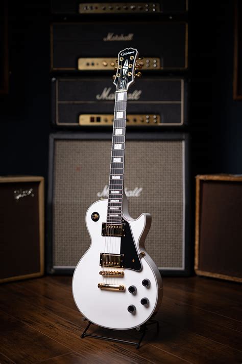 Epiphone Les Paul Custom Pro Electric Guitar Alpine White Walt