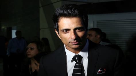 Sonu Sood Wins Indian Of The Year 2022 Special Achievement Award