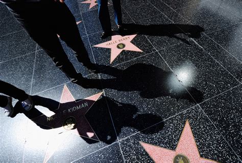 The DOs And DON'Ts Of Spotting A Celebrity When You're In Los Angeles