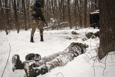 La Russia Vieta I Funerali Dei Soldati Morti In Ucraina L Ultima