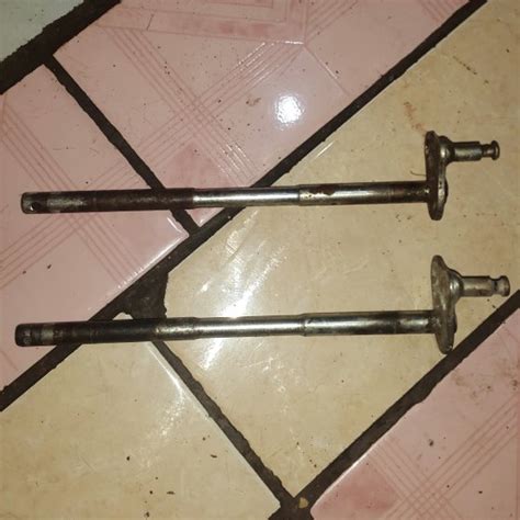 Jual SHAFT MAIN STAND As Standart Tengah Mesin Vario 150 Di Lapak BAKUL