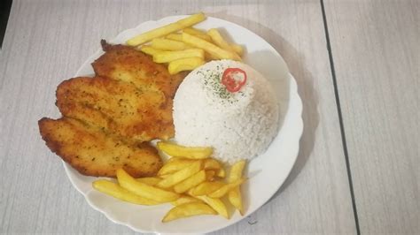 Deliciosa Milanesa De Pollo Con Papas Fritas Youtube