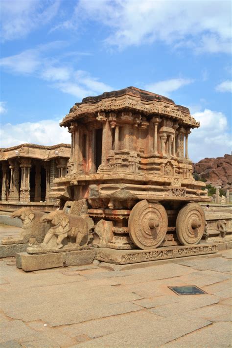 Stone Chariot in Vittala Temple Complex · Free Stock Photo