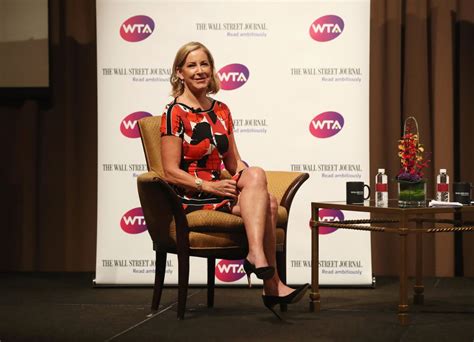 American Tennis Legend Chris Evert Drops 5 Word Condolence Message To 3x Olympic Gold Medalist’s