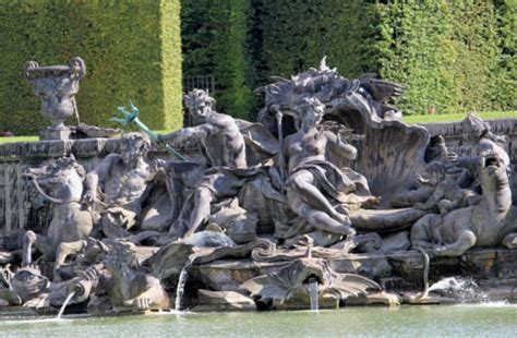 Versailles Fountains: Four Seasons, Apollo, & More