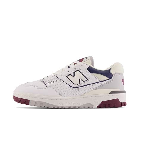 New Balance 550 Navy Sneakerjagers