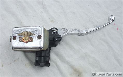 1983 Honda Gl1100 Goldwing Front Brake Master Cylinder W Chrome Lever 5th Gear Parts