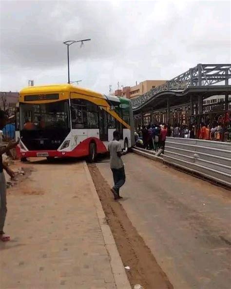 Dakar se prépare activement à linauguration du BRT pour une mobilité