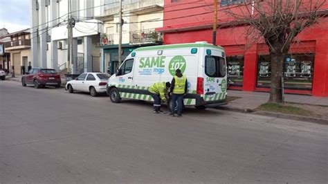 Un auto chocó contra una ambulancia del SAME que trasladaba a un